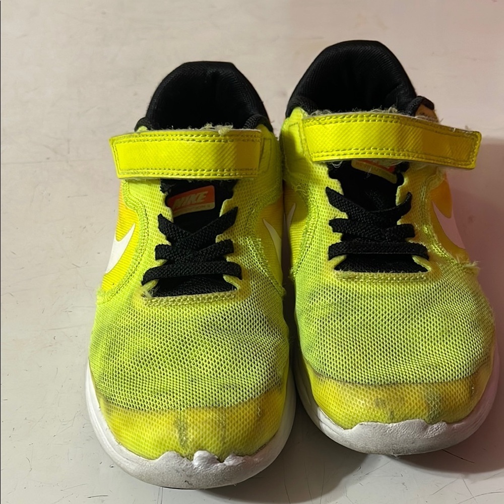 Nike Yellow and‎ Black Sneakers with Velcro Strap